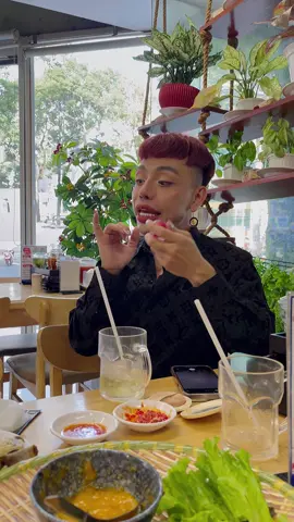 Xe tới 🖤💜 chưa lấy cây kim  #nắngmai #ponat #bìbínù 