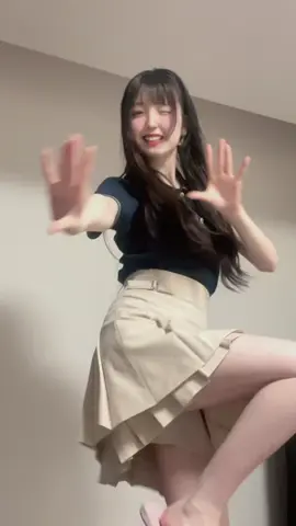 カラコン乾きすぎて目めっちゃ触ってる#福岡#jk