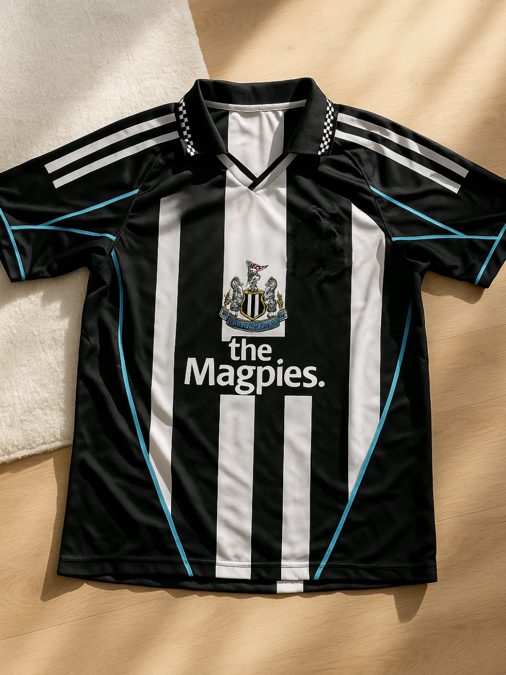 model retro emang selalu menyala🔥 pembelian di keranjang kuning ya bre ku🤩 #jersey #jerseyclub #jerseyvintage #jerseyretro #jerseymurah 