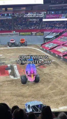 come with us to our first @Monster Jam event! we’ll definitely be back 🦄🚜 @Feld Entertainment #monsterjam #monsterjamfans #monsterjam2025 #monsterjammom #monstertrucks #orlandocreator #orlandoinfluencer #orlandomom #floridamom 
