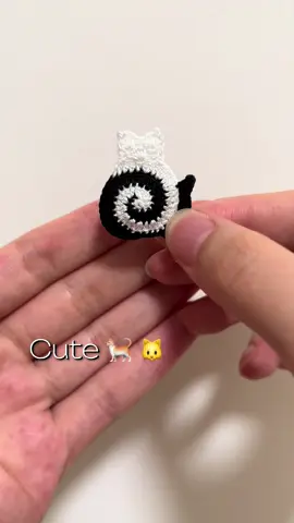Calling for cat lovers! #crochet #handmade #crochetcat #microcrochet #handmadecraft 