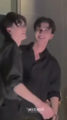 Aduduu bayi ku mulai posesiv sekarang🤗🤏 #perthsanta #perthppe #santapp #santapongsapak #perthtanapon #pyvシ 