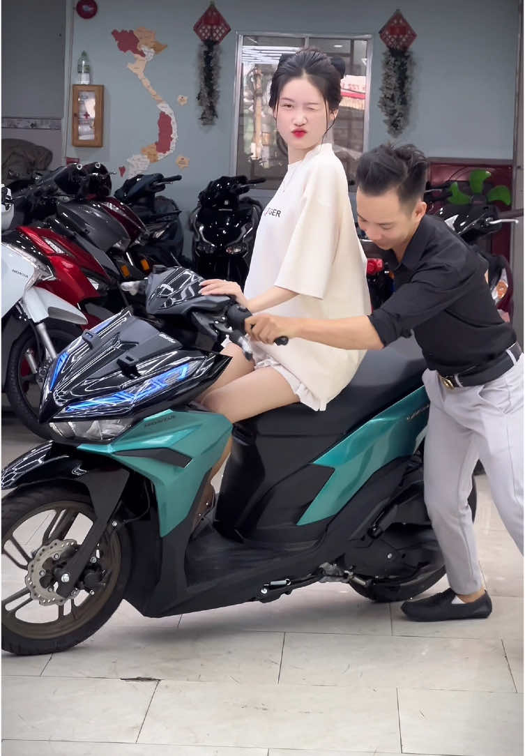 #vision đỏ mê là k có bỏ được đâu, bao nợ xấu, k trả trước #tramtinhlamsale #xemaytragop #review 