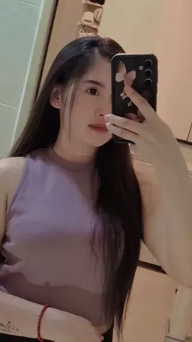 Boleh kan bkin didepan kaca hp nya bukan ip ?😎