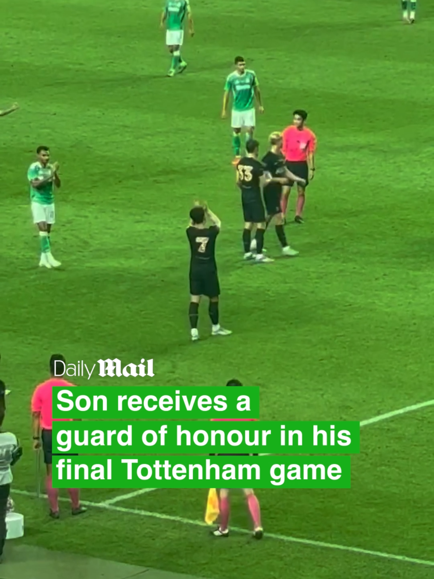 Son Heung-min is given a guard of honour by both Tottenham and Newcastle after 10 years at Spurs 🥹🤝 #son #tottenham #newcastle #Soccer #football