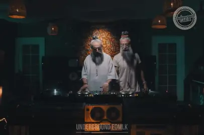 Beard 2 Beard - Mixtape at Rist istanbul ✨  #B2B  #Mixtape  #rististanbul  #edmsrilankan  #UndrgroundEDMLk  #fyppageforyou  #followers  #following  #EDM  #everyone  #SriLanka 