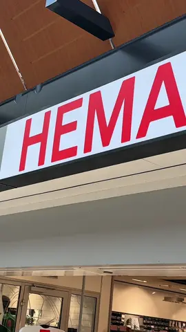Bij Hema haal je nu de leukste schoolspullen in Nijntje thema! Tag een Nijntje fan die dit moet zien!💜 #hemanederland #nijntje #backtoschool 