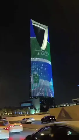 Welcome to Riyadh Saudi Arabia 🇸🇦  #foryourpage #foryoupage #foryou #usa #mirabrooke #skyline #riyadh #saudiarabia🇸🇦 