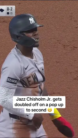 👀 (via @MLB, @YES Network) #MLB #baseball #yankees #marlins 