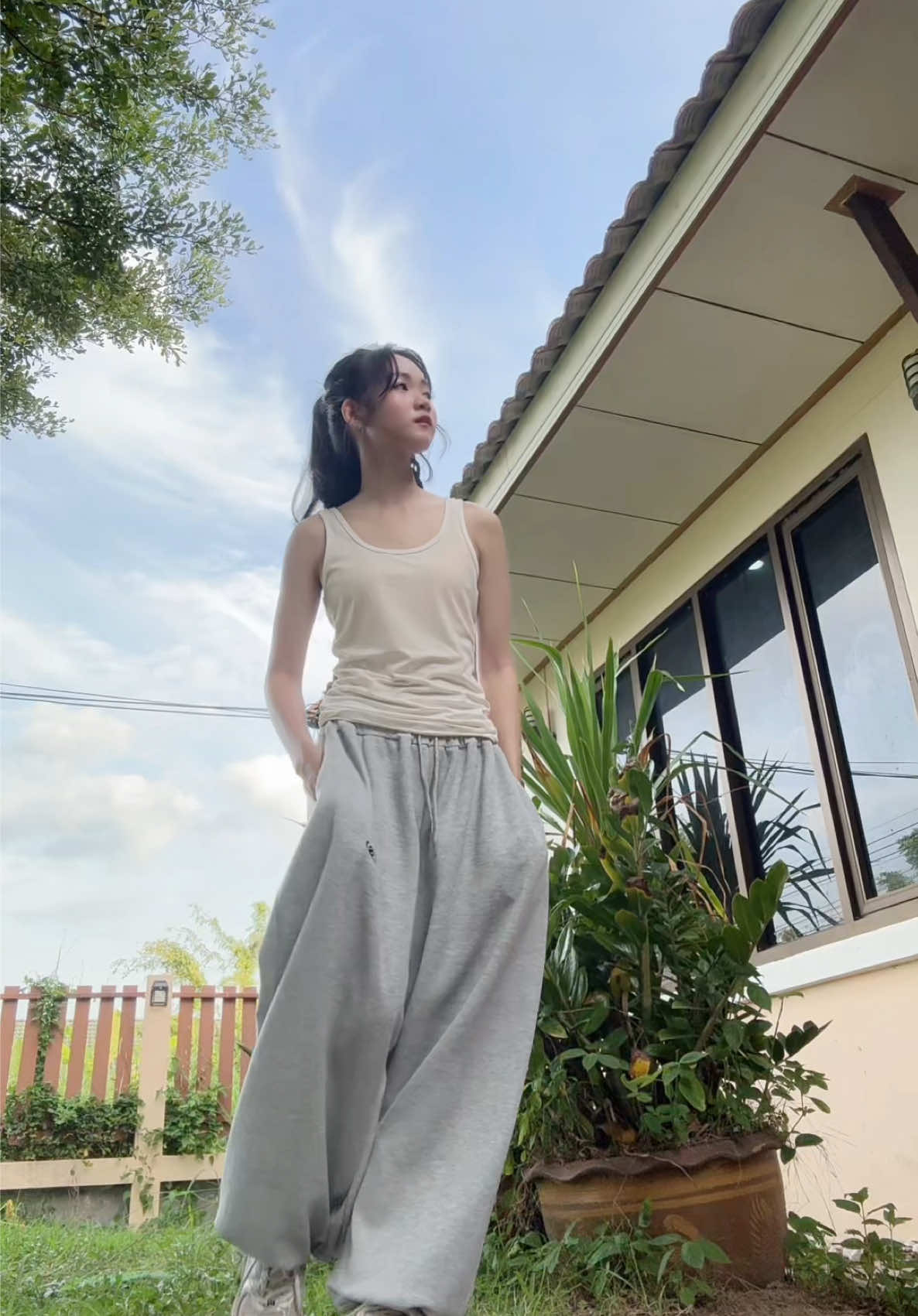 I got confused about the footwork  #iaminging #dance #fyp #swimmingpool 