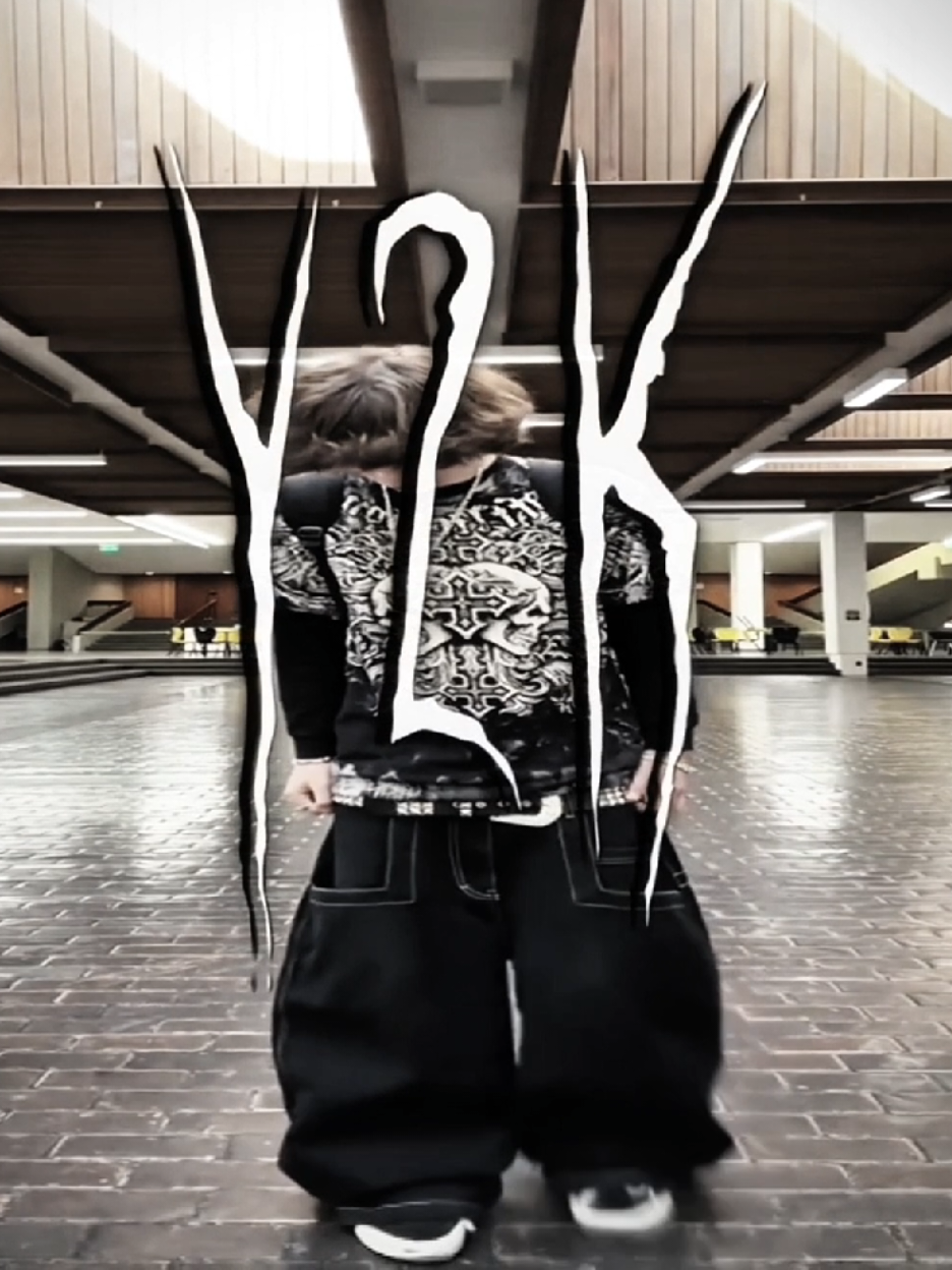 2000s #y2kstreetwear #00s   #styley2k #sk8 #fpy 