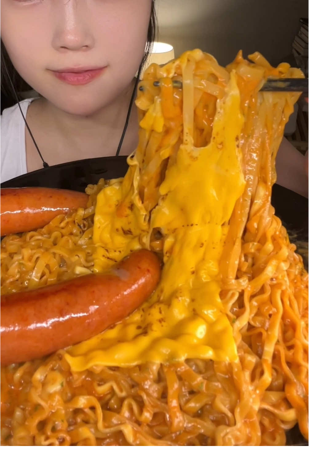 까르보 불닭에 킬바사 소세지 ❤️‍🔥Carbobuldak and Kilbassa Soseji #mukbang #불닭 #까르보 #킬바사 #tiktokfood #samyangnoodles #buldakcarbonara 