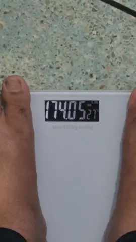 174.1 KG se Weight Loss start again.  0 Week: 174.1 KG 1 Week: 169.9 KG Loss: 4.2 KG #weightloss #motivation #adahsan 