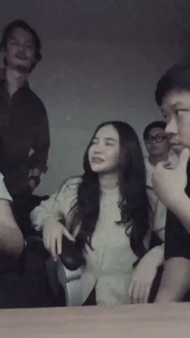 😃#fypシ゚viral #masukberanda #laguviraltiktok #solo 