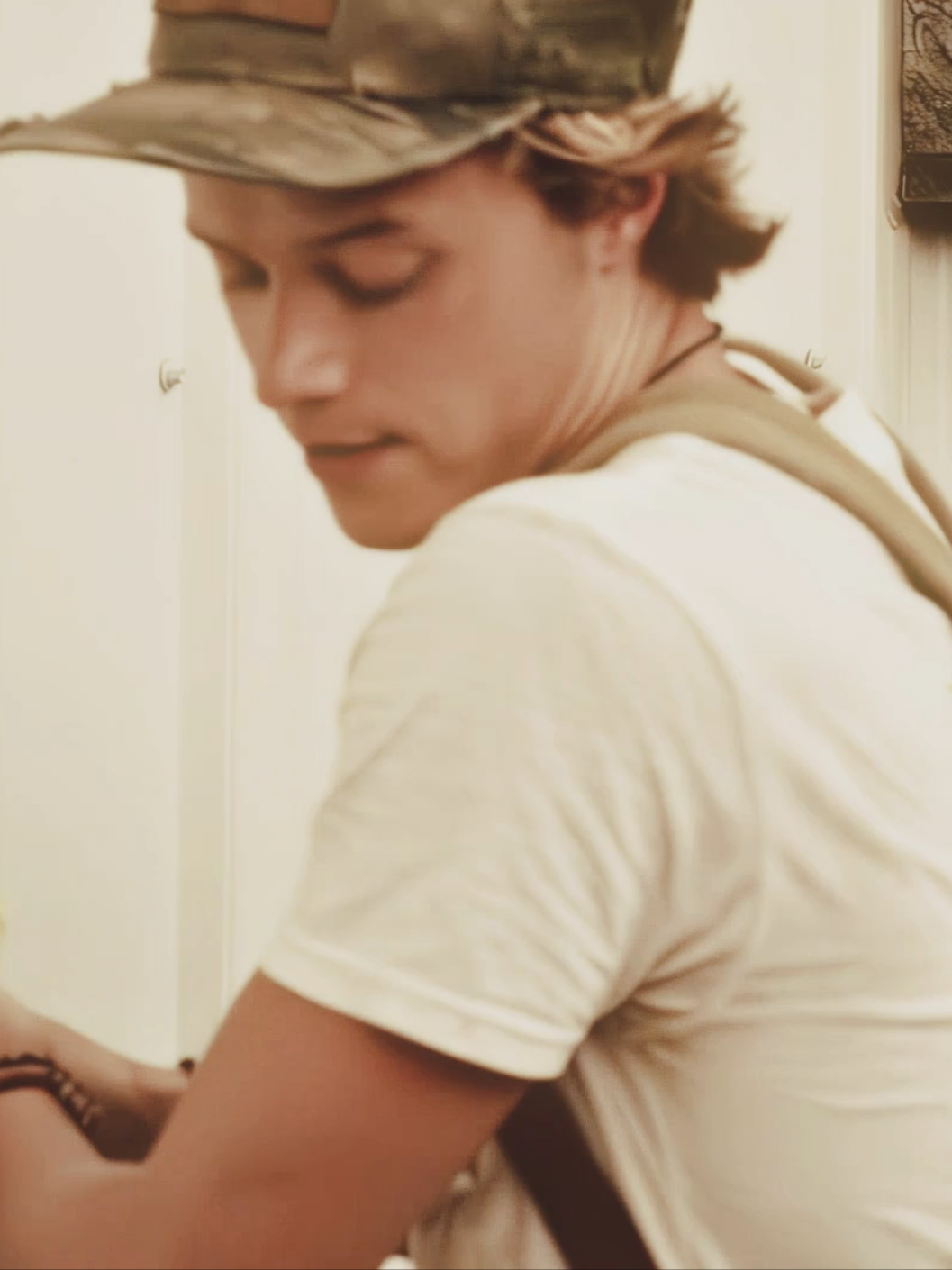 Hey I'm back w JJ edits since others are flopping yeey scp: jcqscenes ib/rm: jnkbabys presets/effects: mine ( payhip in bio ) #jjmaybank #fyp #jjmaybankedit #outerbanks #rudypankow #obx 