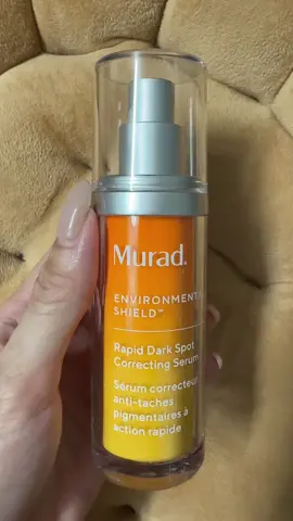 Link sp e gắn ở đây ạ 👇🏻 #murad #murnam  Tinh chất làm mờ vết nám và giảm sự hình thành đốm nâu Murad Rapid Dark Spot Correcting Serum 30ml Tinh chất chuyên biệt cho da sạm nám, giúp làm mờ các vết nám và giảm sự hình thành các đốm nâu trên da. Đồng thời thúc đẩy quá trình thay da tự nhiên trên bề mặt, để có một làn da đều màu và sáng hơn.