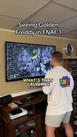 First time seeing Golden Freddy in FNAF 1! 🧸 #goldenfreddy #fnaf1 #freddyfnaf 