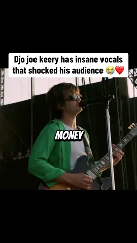 Joe keery has shocked his audience with his vocals😭❤️#explorepage #joekeeryedit #joekeery #strangerthings #song #fyp 