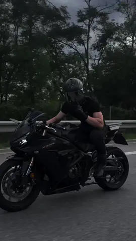 Ride or die #biker #motorcycle #bikerboy #gymrat #toji #hondacbr #bikelife 