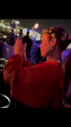 تذكرتي ليكي انتي بس