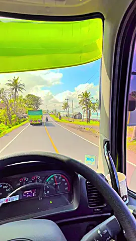 Bahan sw mu#sopirtruckindonesia🇮🇩 #sopirtrukpunyacerita #drivermuda #lintas #lintaskalimantan #lintaskalimantan #tronton #hino500 #fypシ゚viral #bahanswmu #borneomultiutama #bmu #bali #jktbali #bahanswmu #CapCut 