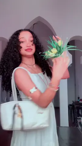 🤍🕊️ @ቀሚስ.ish 