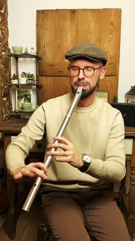 Here we go, a little Low Whistle tune for a change. Which whistle do you prefer : Tin Whistle or Low Whistle? #lowwhistle 