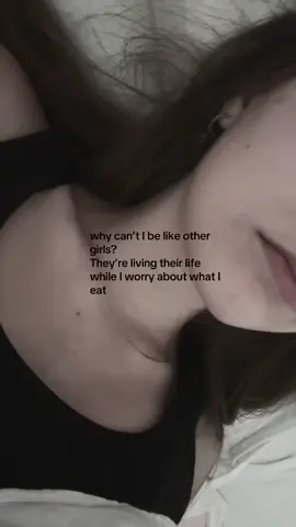 my biggest fear is gaining weight #teenagedream #foodsounds #fouryou #4youpage #fyppp 