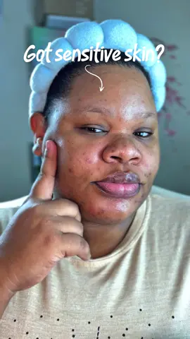 💙 Got sensitive skin? Most yellow retinols are harsh, drying, or too heavy. Meet No-three Blue Retinol — safe even for the most sensitive skin. ✔ Gentle pore care ✔ Lightweight yet hydrating ✔ No irritation. No redness. No breakout.   @numbuzin  #numbuzin #blueretinolserum #retinol #sensitiveskin  #kbeauty #koreanskincare #skincareroutine 