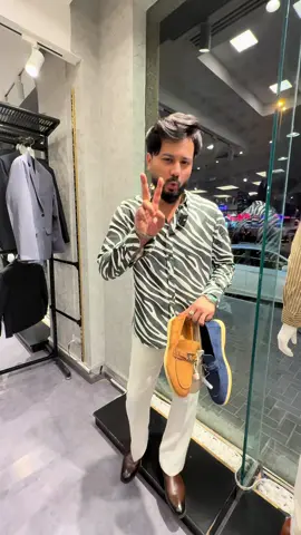 #swoobrothers #sbfashion #fashion #dubai #uae #Lifestyle #trend #dubaifashionstreet #wayofhappiness #stepupyourfashion 