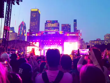 You got that right. You’ll madly love them twice  😭 #twiceapalooza #twice #twice_tiktok_official #lollapalooza2025 #lollapalooza #chicago 