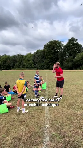 Teaching tackle tekkers 🏉 #coaching #rugby #teachertok #fyp 