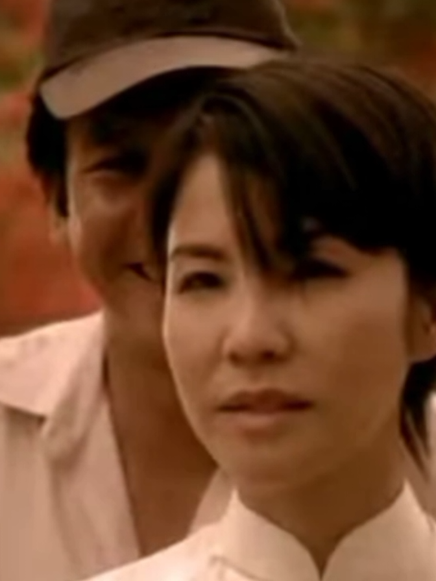Tôi thích những bộ phim như này đây. Tình cảm nhẹ nhàng cảm xúc tôi dâng trào khi xem bộ phim hay như thế này đây. #BaMuaThreeSeasons #bamua #dvdonduong #phimvietnam 