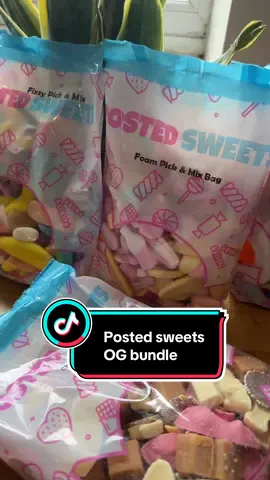 Craving the ultimate sweet fix? 🍬 The OG Bundle is PACKED with your fave treats — all in one delicious delivery! 💥 Limited stock, don’t miss out! 🚚🍭 #PostedSweets #OGBundle #SweetTreats #CandyLovers #TikTokMadeMeBuyIt #SnackHaul #UKSweets @PostedSweets 