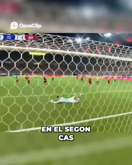 ¡Festival de goles del Barça en Seúl! 🔥 Victoria contundente de 7-3 en un partidazo de pretemporada. Ferran Torres entró como un tiburón 🦈 y se mandó un doblete increíble. La magia de Lamine Yamal brilló con otros dos golazos para enmarcar. Lewandowski, Gavi y Christensen también se unieron a la fiesta goleadora. ¡El equipo de Hansi Flick se ve con hambre y mucho fútbol! 🔵🔴 #FCBarcelona #Barça #goleada  #viscabarça  #forçabarça #barçainseoul #Futbol  #TikTokDeportes  #LaMasia #FerranTorres  #LamineYamal #Lewandowski #Gavi #HansiFlick  #pretemporada #football #FCB  #blaugrana  #culers  #highlights #golazo 