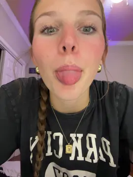 Living life ig 🤷‍♀️