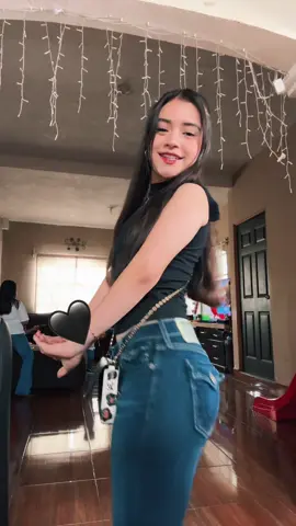 #KRIS para ti o siguiendo? #paratiiiiiiiiiiiiiiiiiiiiiiiiiiiiiiiiii #foryoupage #abcxyz #zyxbca #fyp #parati #viral 