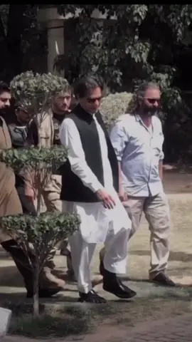 Mashallah Mera pyara leader Meri jan i Love you knig 🖤🖤🔥🔥🔥😎😎😎@Imran Khan Official @LJ @Malaii😍 @PTI OFFICIAL #@𝐈𝐦𝐫𝐚𝐧 𝐗 𝐉𝐨𝐠𝐢𝐚𝐧𝐢❤️ @خاک ذادی🥀 #foryou #🔥🔥foryou #🔥🔥foryou #🔥🔥foryou #foryoupage #