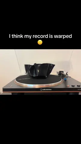 #fyp #fypシ #fypシ゚viral #record #vinyl #warp #sad