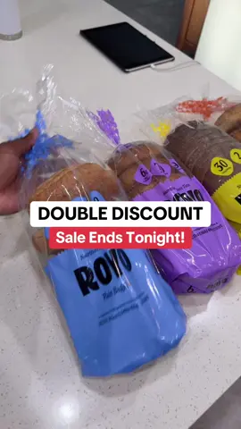 Royo Bread Starter Pack #royobread ⚠️ Limited-time offer — pricing and promotions may vary depending when you see this video. 2 for 1 and BOGO deals require you to add 2 to cart, which activates 50% off when applicable. This video is not responsible for expired sales — watch closely! 🔥 Smart snacking never tasted this good. Don’t miss out. #TikTokShopBacktoSchool #tiktokshopfinds #tiktokshopdeal #TikTokShopCreatorPicks #artisanbread #royobagels Healthy snacks TikTok loves | gym moms & fit food deals