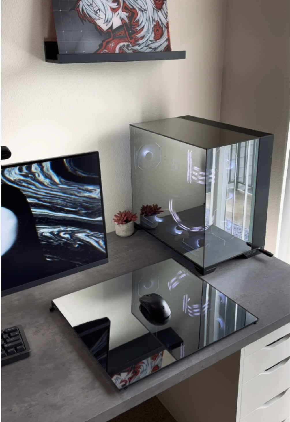 Currently 😌 #fyp #techtok #peripherals #herbsterz #GamingSetup #pcbuild #pcsetup #lianli011visionchrome #ily 