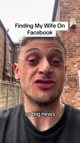 Finding a wife on Facebook #comedy #viral #funnytiktok #foryou #standupcomedy 