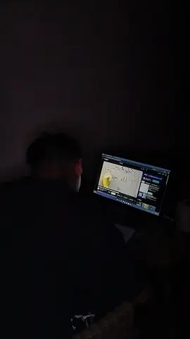 “O lo haces realidad, o vives frustrado.”👤