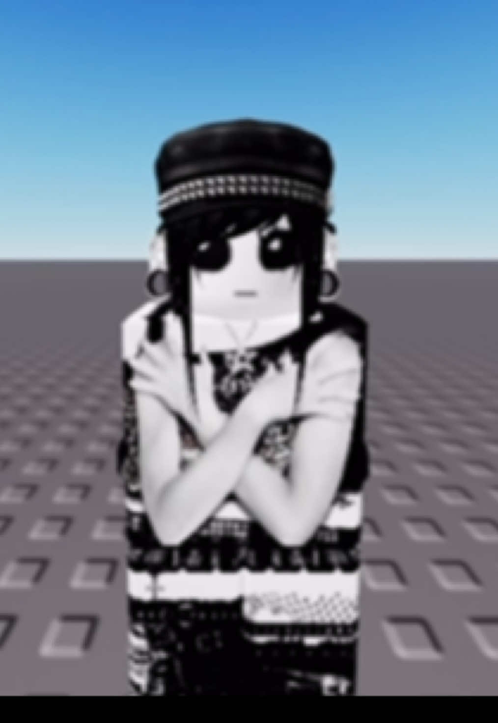 PSA: THE ARMS ARE ONLY HIDDEN IN R6 IT DOESNT WORK ON R15 !! #CapCut #alt #roblox #fypシ #fyp #abcxyz #zyxcba #funny #viral #meme 