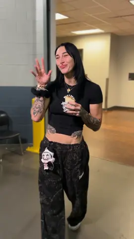 mami and her burrito against the world 🖤 #WWE #SummerSlam #RheaRipley