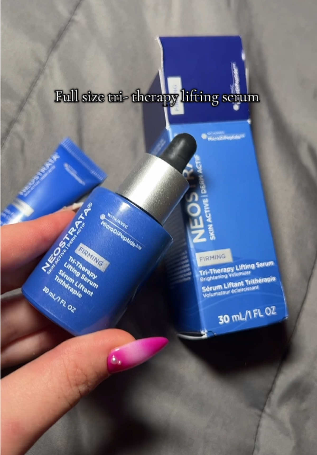 Be honest, you got a double chin?  @NEOSTRATA  #fyp #tiktokmademebuyit #neckcream #skincare #neostrata 