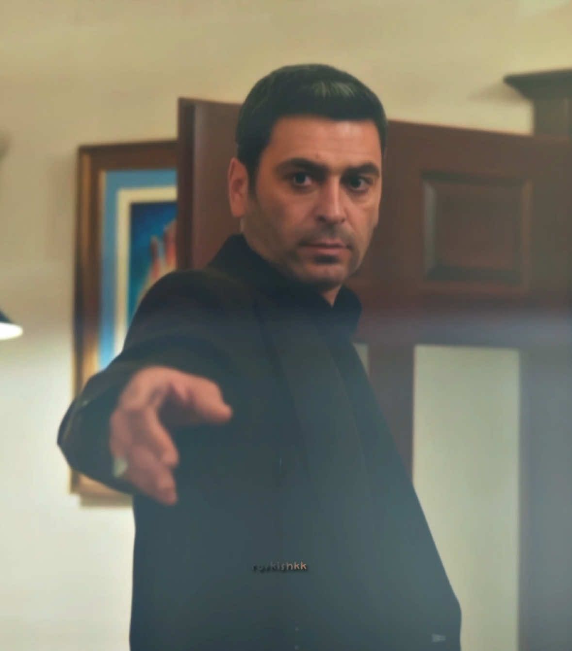 my scp: turk1shkk || A MANN | #uzakşehir #далекийгород #cihanalbora #fyp #viral #ozanakbaba #sinemünsal #cihal #foryou #uzaksehir #sinemunsal #edit #aman #turkishseries 