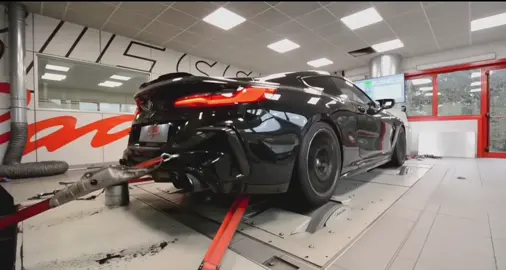 ASMR or Engine Rage? You Decide 👀 50 seconds of raw ASMR with the BMW M8 Competition 🥶💨 Clean pulls, deep V8 roars, no music — just pure sound therapy. Turn the volume up 🔊 and feel every shift. #BMWM8 #ASMRDrive #NoMusicJustEngine #CarTok #V8Addict