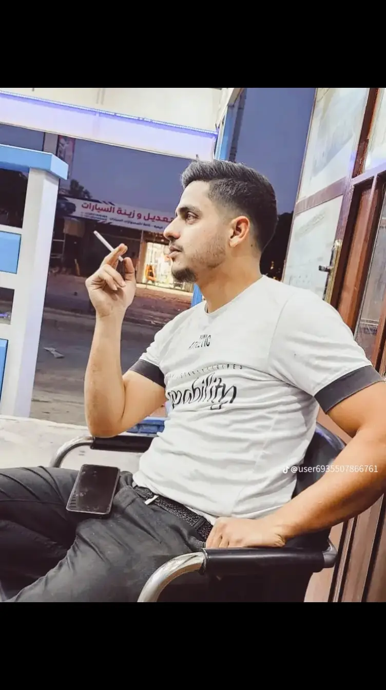 @مـْـْْـْځـٌٌـٌٌاوُي الُـيل #خويي #ابومحمد #🦅🖤👑 