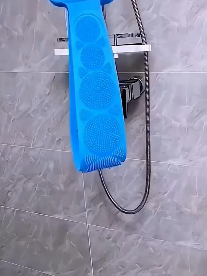 Esponja Silicone Banda Massageadora Escova Banho Costas Bucha Esfoliação Corpo Todo. Diversidade: Só aqui no Mercado_RG #viralizarnotiktok🍎♥ #tiktokshop #banho #pelehidratada